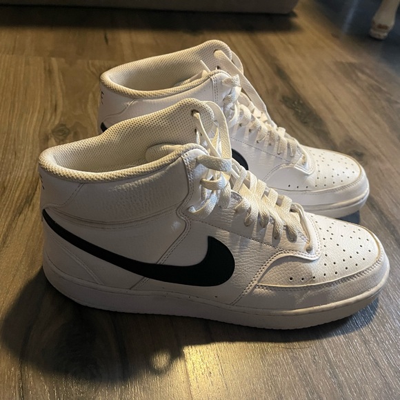 Nike Men's Court Vision Mid